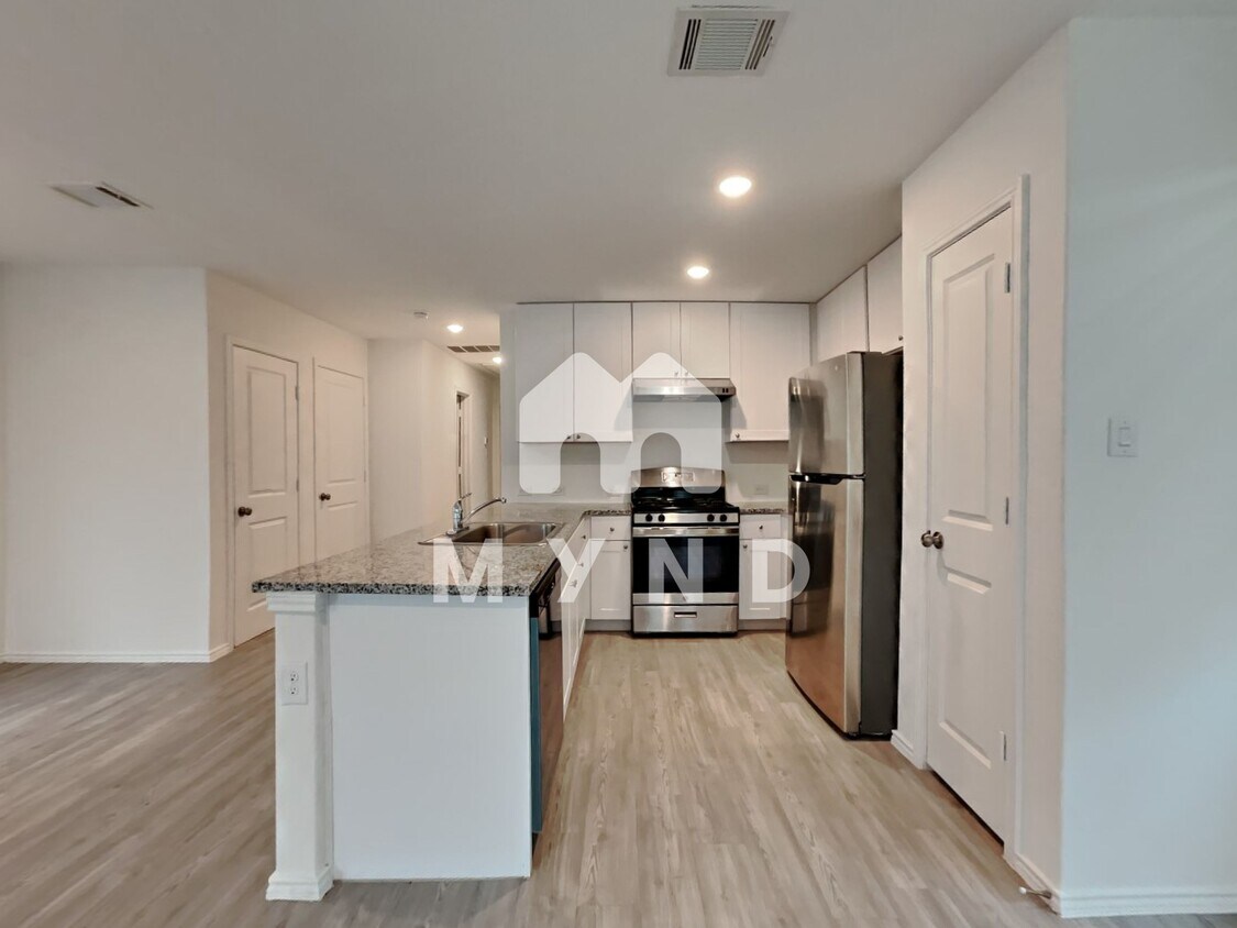 Primary Photo - 20352 Andalusite Way