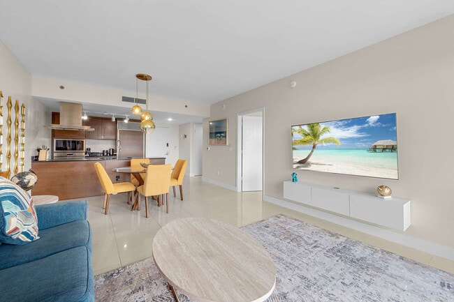 Building Photo - 485 Brickell Ave