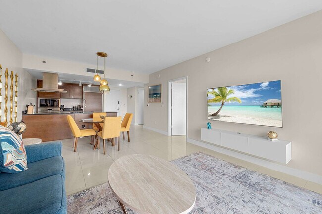 Building Photo - 485 Brickell Ave