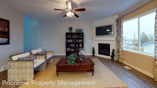 Foto del edificio - 3 br, 2.5 bath House - 9158 W Standard Ct
