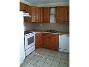 Building Photo - 403 Saxony Way