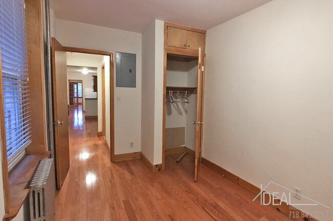Building Photo - 462 Prospect Avenue #3RR