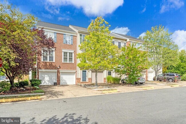 Foto del edificio - 43162 Ivywood Terrace