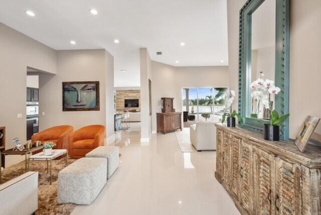 Foto del edificio - 11710 Paradise Cove Ln