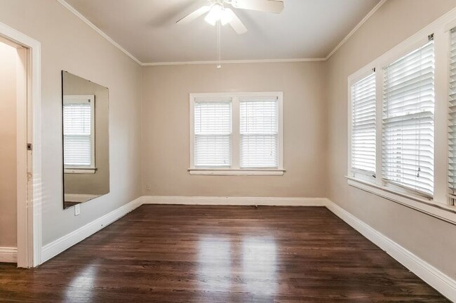 Foto del edificio - 1541 N Denver Ave