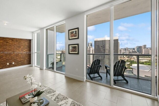 Building Photo - 244 Biscayne Blvd