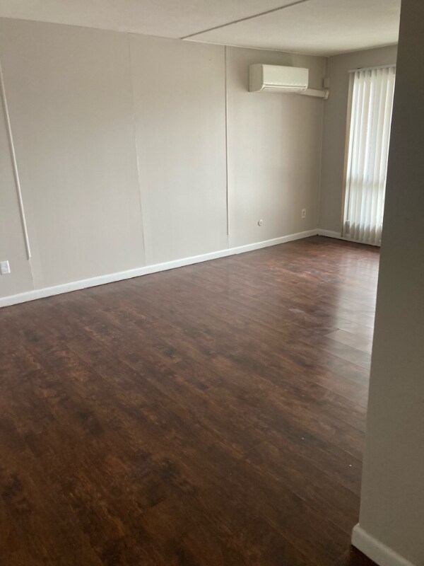 Foto del edificio - 11000 1st Ave SW
