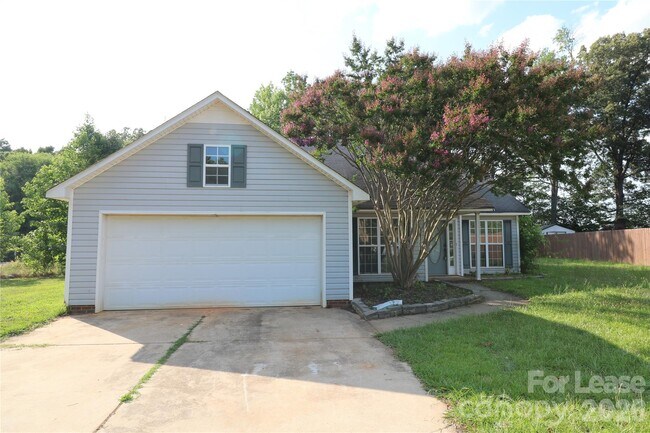 Building Photo - 711 Harvest Way