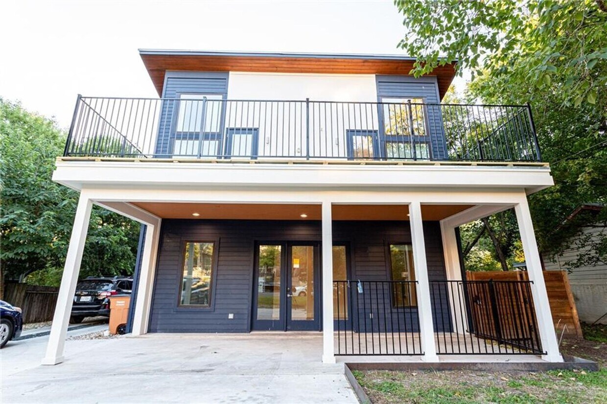 Foto principal - 2509 Del Curto Rd