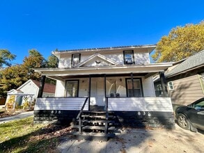 Building Photo - 836-838 W Grand Ave