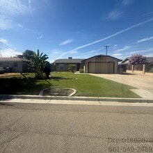 Building Photo - 11017 Baron Ave