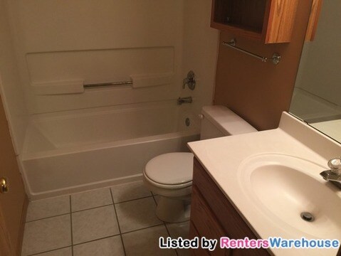 Building Photo - 15546 Flyboat Ln