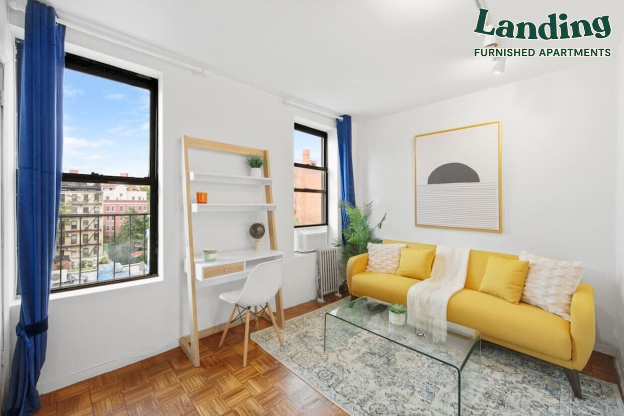 Foto principal - 402 E 11th St