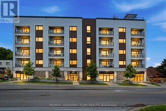 Building Photo - 4514 Ontario St