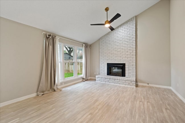 Foto del edificio - 25510 Chapel Ridge Ln