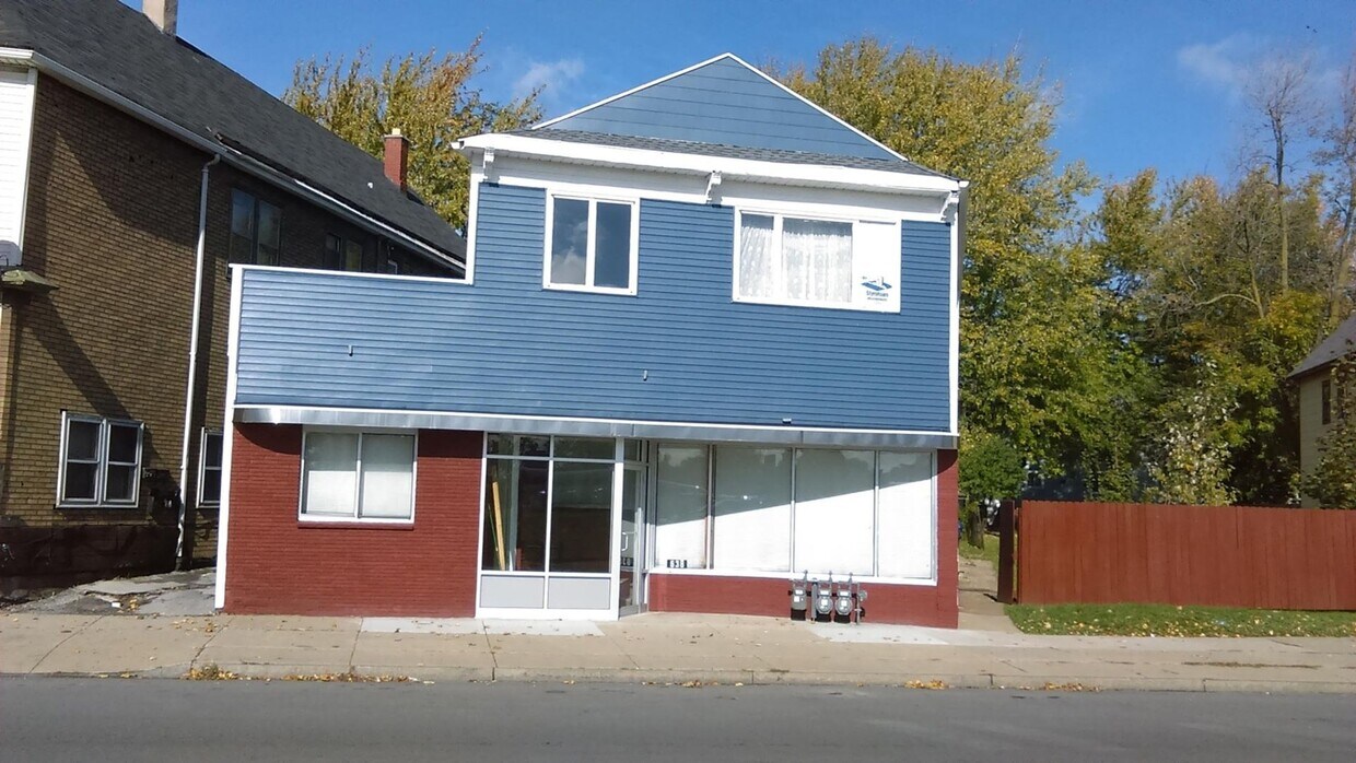 Foto principal - 638 Hertel Ave