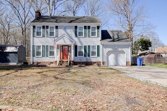 Building Photo - 412 Saddle Ct