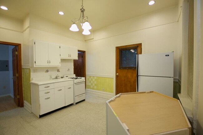 Foto del edificio - 2825 W Shakespeare Ave