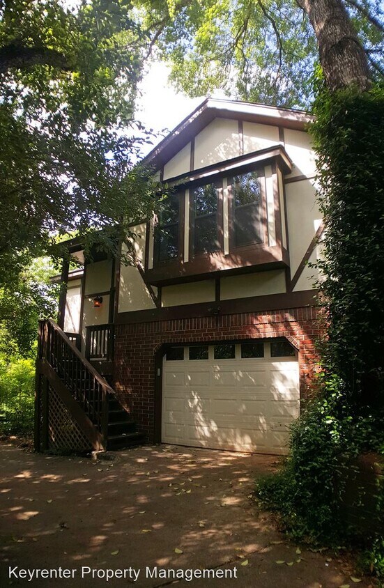 Primary Photo - 6002 Shadow Valley Cove