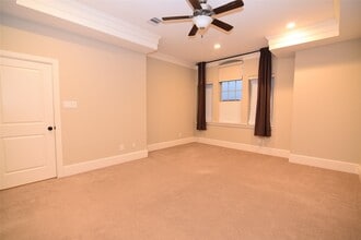 Building Photo - 11918 Stirling Row Ln