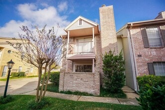 Building Photo - 3100 Jeanetta St