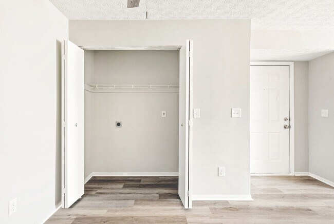 Interior Photo - The Reserve at Parkwick