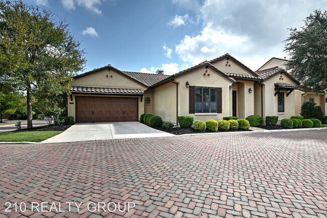Building Photo - 3 br, 3 bath House - 1414 W BITTERS RD #18