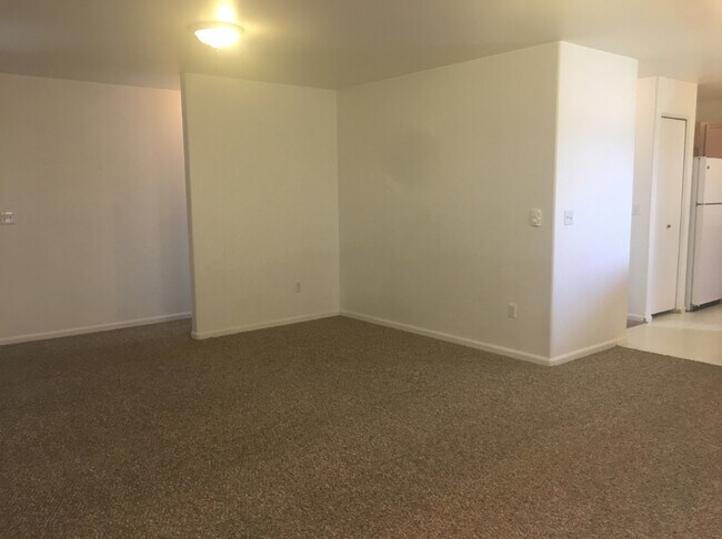 Foto del edificio - 1023 E Arnold St