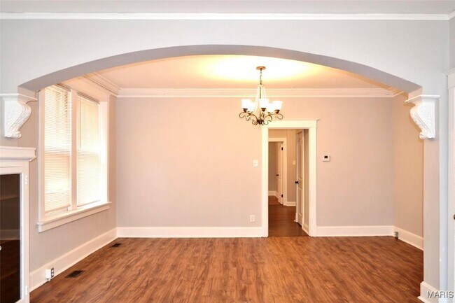 Foto del edificio - 4919 Murdoch Ave