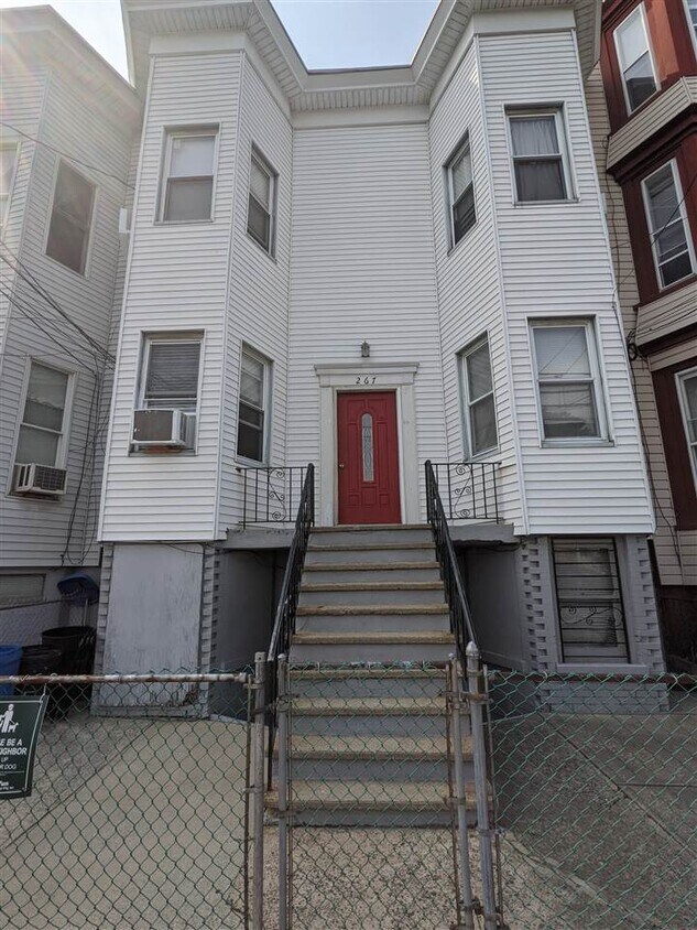 267 ster Ave, Jersey City, NJ 07307 House Rental in Jersey City