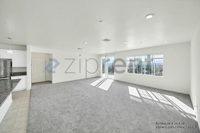 Foto del edificio - 41207 Alegria Ln