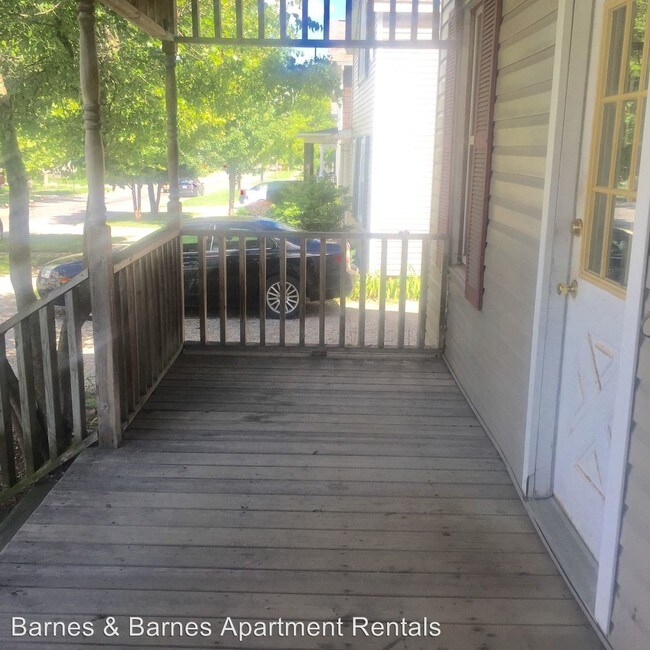 Foto del edificio - 513 Emmet St