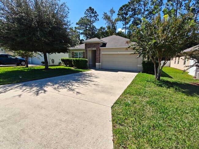 Foto del edificio - Charming & Modern 3-Bedroom Home with Bright Open Layout!