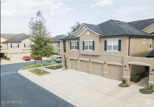 Building Photo - 12301 Kernan Forest Blvd