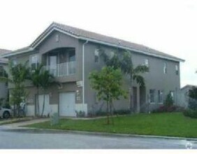 Building Photo - 3026 Laurel Ridge Cir