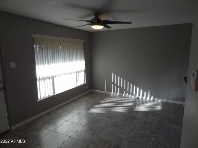 Building Photo - 3026 E Brill St