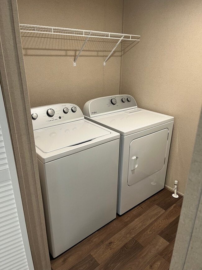Building Photo - Single Family Manufactured Home