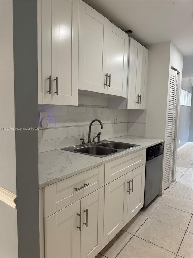 Foto principal - 834 NW 81st Way