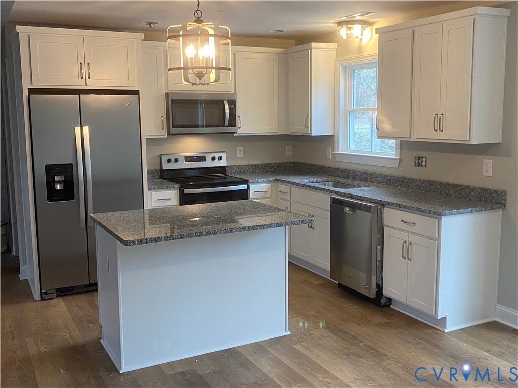 Foto del edificio - 2817 Bermuda Ave