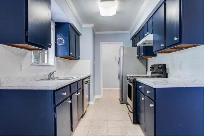 Building Photo - 403 Toronto Dr