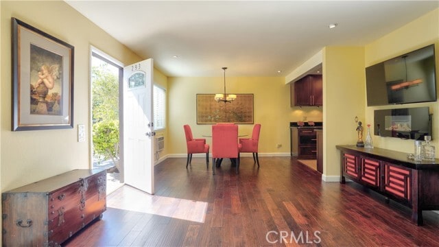 Building Photo - 344 Miraleste Dr