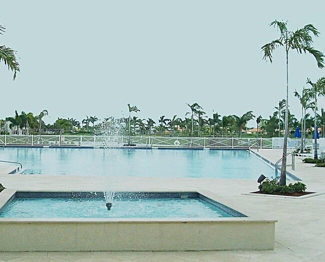 Foto del edificio - 2933 SE 2nd Dr