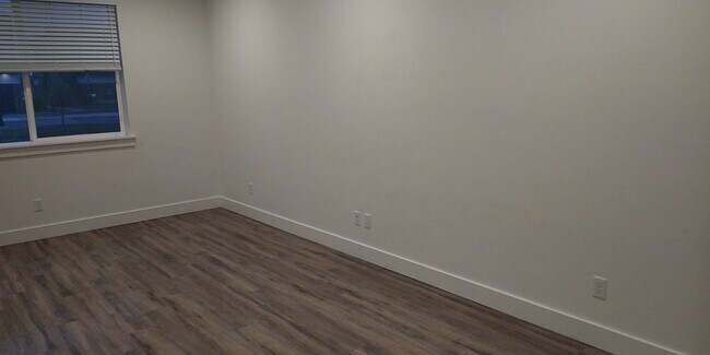 Foto del edificio - 478 W 100 S