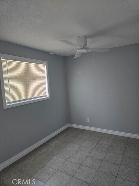 Foto del edificio - 8469 Cottonwood Ave