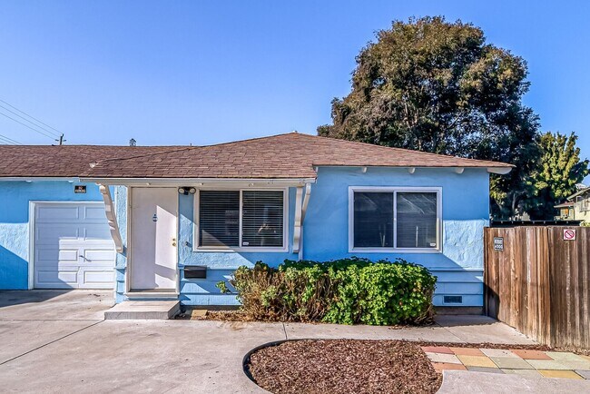 Foto del edificio - East Palo Alto Duplex for Rent - $3,000/mo