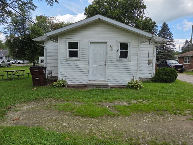 Foto del edificio - 12932 Matthews St