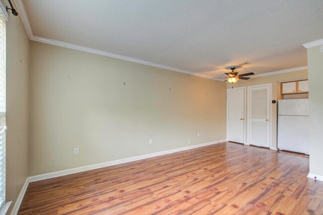 Photo - 2494 Etiwan Avenue Apt #F7, Charleston, SC 29414 - 1 BR 1 BA townhouse