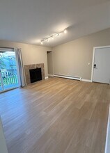 Building Photo - 11420 Heritage Ct