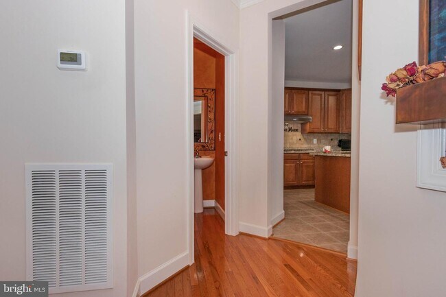 Foto del edificio - 10774 Monocacy Way