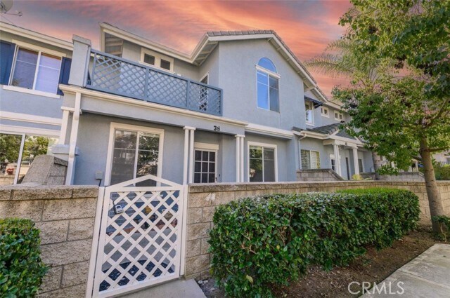 Primary Photo - 39 Carlsbad Ln